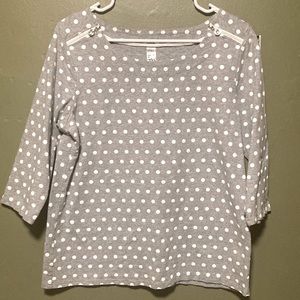 Thomas and Olivia, Grey top, large